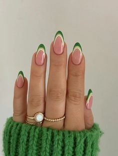 Mint Chic French